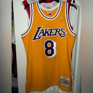 Authentic Mitchell & Ness Kobe Bryant Rookie jersey size 40 (M)